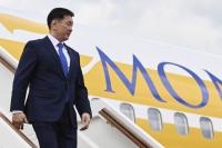 Mongolian President Arrives in Minsk