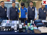 He Was Supposed To Deliver Them, But Where Did The Parcels Go? Flipkart Agent Held With 13 Phones, AirPods And Goods Worth Rs 4.60 Lakh – Shocking Details