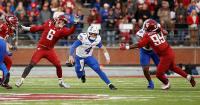 WSU drops fifth straight, falls 31-10 to Boise St.