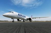 Johannesburg to Cape Town Airlink flight aborts take-off after tyre bursts