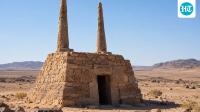 A stone tomb with two long “antennae” stood in the Sahara unexplained for millennia; archaeologists have now dated it to about 4,400 years ago