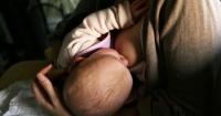 University of Dundee study to explore breastfeeding support for parents of twins