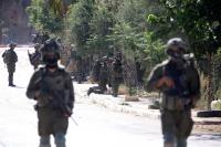 Israeli soldiers beat elderly Palestinian trying to reach his West Bank home