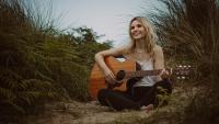 Behind the music - Luan Parle