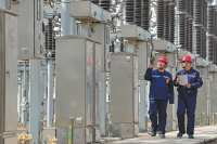 China's wind and solar power capacity hits 2b kilowatts in Sept