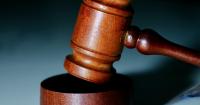 Oregon sues construction company for stifling negative reviews