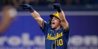 Milwaukee Brewers take Game 3 with dominant victory