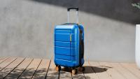 United Airlines Baggage Fees: Perks to Avoid Paying