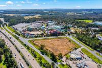 $30m Coomera retail site has Dreamworld adjacency