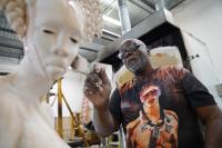 Akron’s Woodrow Nash isn’t interested in the fuss. He’s focused on his art