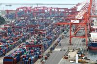 S. Korea’s Q3 Growth Beats Forecast, but Private Consumption Slumps
