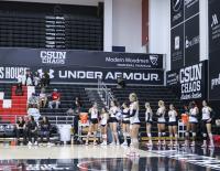 CSUN women’s volleyball team loses after comeback against Roadrunners