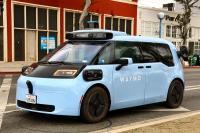 Waymo’s Las Vegas airport launch puts robotaxis at the curb