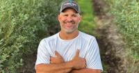 Florida farmer builds business on handshakes, not contracts