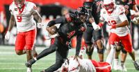 Utah rallies past Houston 21-13 to extend nation’s longest win streak