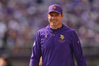 Super Bowl-winning QB urges Vikings to make blockbuster trade for $44M Pro Bowl running back