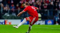 Spurs icon Allen offers to help Ballon d'Or winner Kane join the NFL