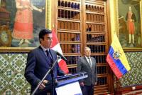 Foreign minister bestows the Order of the Sun of Peru upon the ambassador of Ecuador