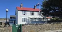 Falklands approves bill on oil pollution emergencies in relation to offshore installations, and responsibilities
