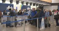 Flying for the holidays? SEA Airport ranks No. 3 for fewer travel disruptions