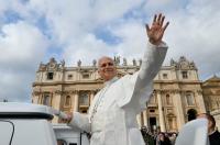Pope at Audience: Faith enriches every culture with its positive outlook