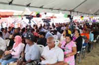 113 farmers receive land leases in Region Five