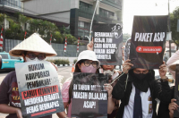 Activists still targeted over Indonesian forest fires and in West Papua, says rights group