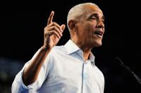 Obama Mocks Trump’s ‘Arts and Crafts’ as US Fights War, Prices Rise