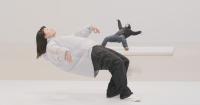 Art Installation With Live Human as Sculptures Seems To Break the Laws of Physics
