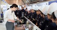 CJ Foods' Cuisine.K Successfully Concludes K-Seafood Cooking Classes in Vietnam