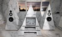 Getting ‘woo-woo’ in the desert: Los Angeles artist launches pirate radio station