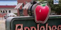 Customer calls out popular restaurant chain's tipping practices over disputed 20% calculation