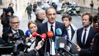 French Socialists Push Bill to Legalize 300,000 Illegal Migrants