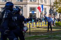 France’s protests are playing into Le Pen’s hands 