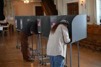 Question 3: Should Massachusetts eliminate party-specific primaries?