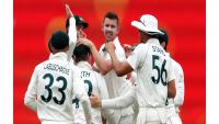 Australia Strengthens Grip on Third Test as Lyon Removes Bavuma Late