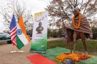 Mahatma Gandhi’s first life-size statue unveiled in North Dakota
