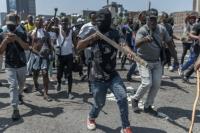 Protest outside S.African court as police seek to bar anti-mi
