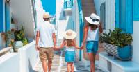 Greek tourism in 2026 heading for new record despite Middle East crisis, with revenues set to reach €25 billion
