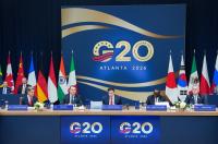 Poland’s Sikorski calls for rapid ceasefire in Black Sea to allow food shipments